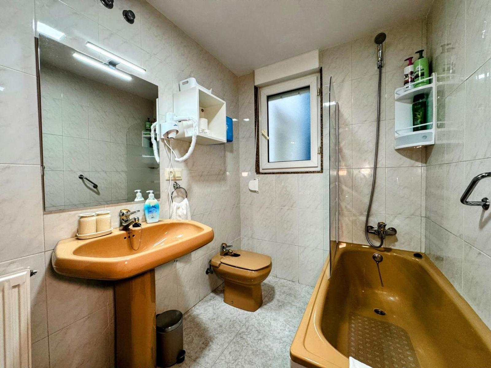 Apartamento Elena Centrico Con Wifi Onís Extérieur photo